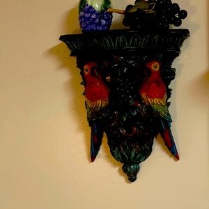 A set of bird and grapes shelf.  The ceramic vase and grapes will come.